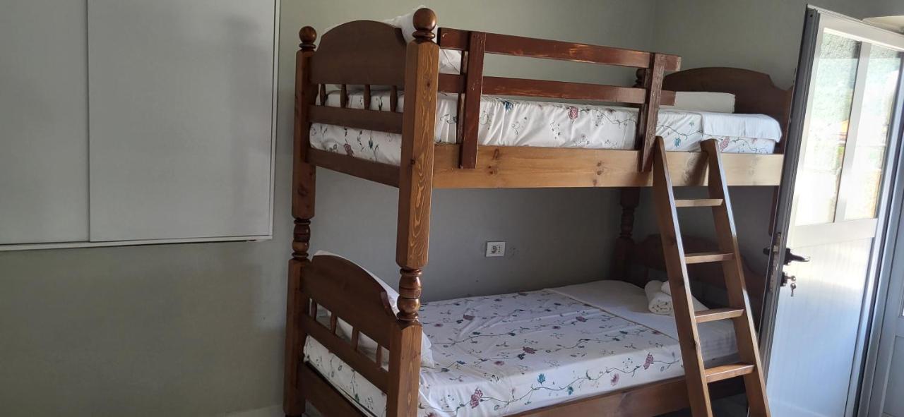 Jon Rooms Himare Bagian luar foto