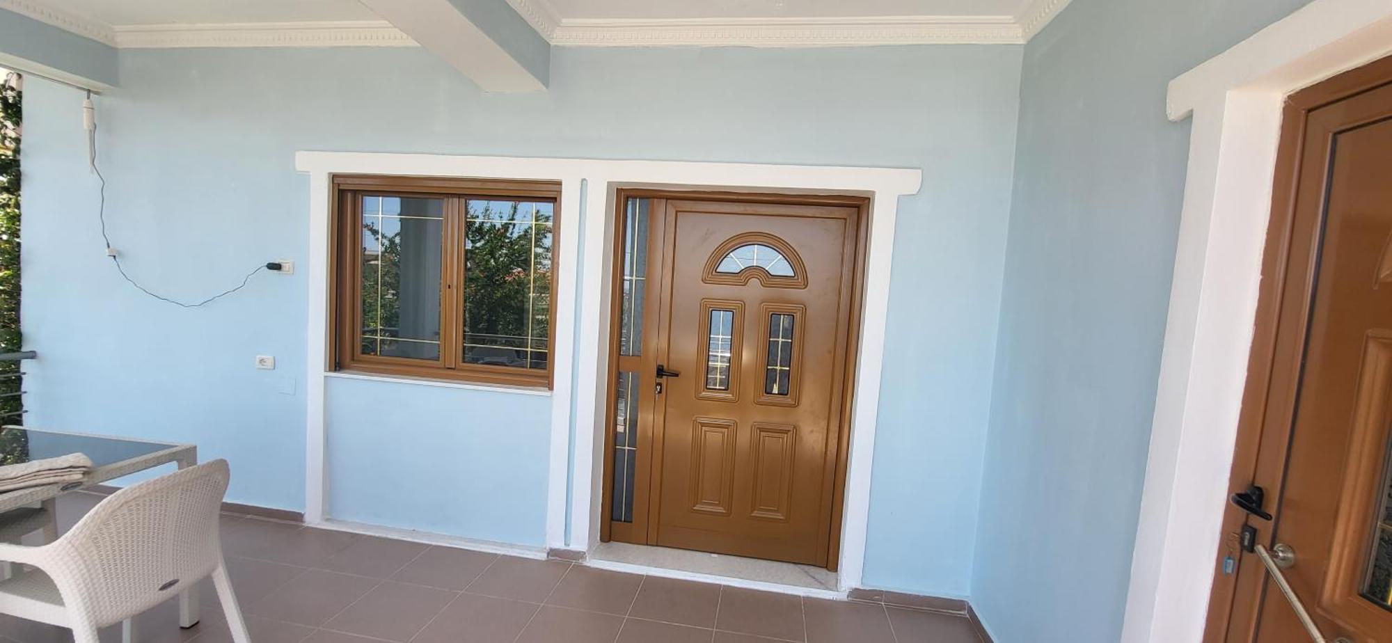 Jon Rooms Himare Bagian luar foto